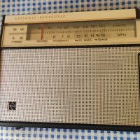 радио транзистор National Panasonic , снимка 3 - Радиокасетофони, транзистори - 42485914
