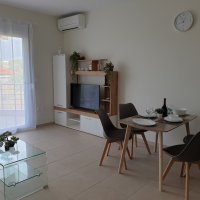 Почивка в Гърция - Нов апартамент с топ локация в Паралия Офринио   , снимка 4 - Почивки в Гърция - 32184237