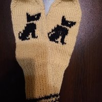Ръчно плетени детски чорапи 25% вълна, снимка 1 - Други - 34084165