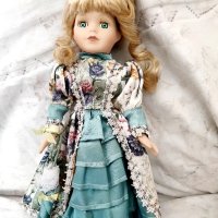 Порцеланова кукла , снимка 1 - Колекции - 42536190