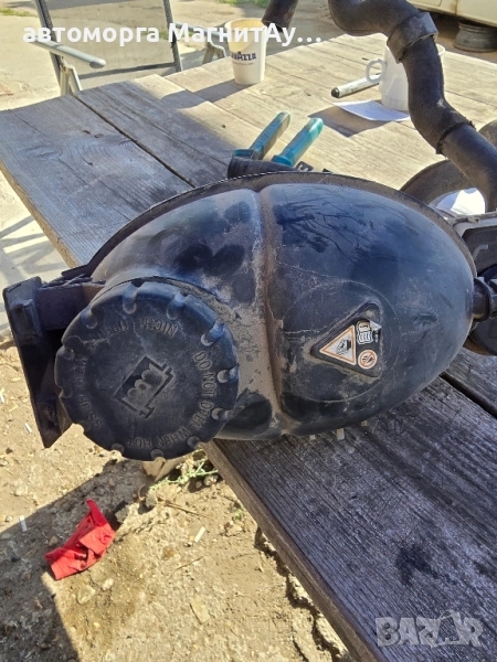 разширителен съд за Мерцедес е-класа w212 A2045000549, снимка 1