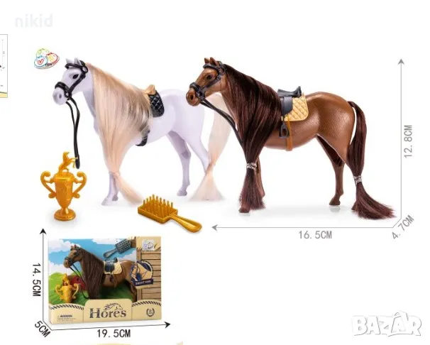 Кон с грива и четка пластмасова фигурка играчка за игра и украса торта, снимка 1