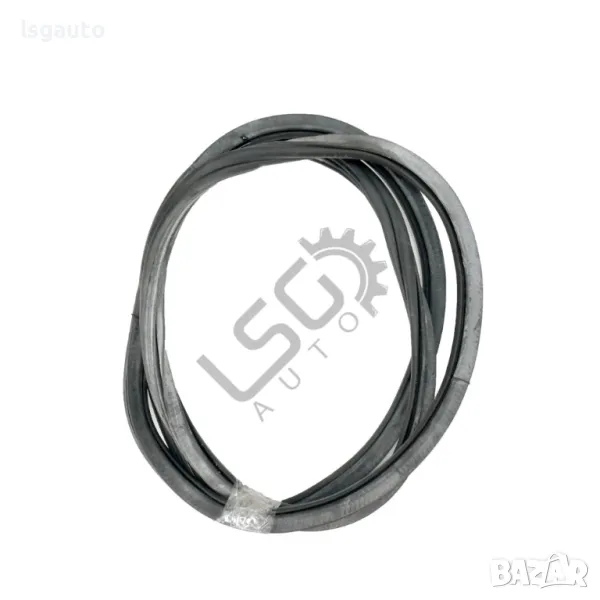 Уплътнение предна дясна врата AUDI Q5 (8RB) 2008-2012 ID: 136179, снимка 1