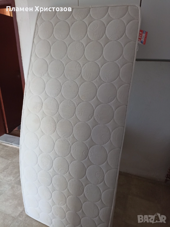 Продавам два броя двулицев и матрака на ТЕД размер 190*82*18см. Соло мемори пяна.Използвани здрави , снимка 1