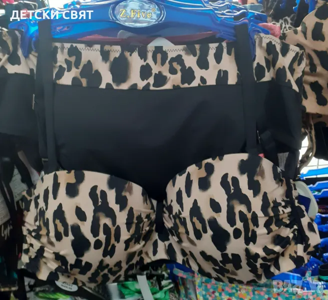 Нови бански костюми , снимка 1