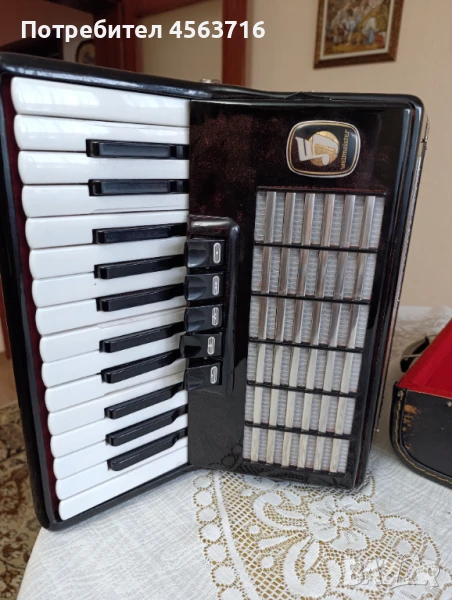 Акордеон Велтмайстер Стела 40 баса , снимка 1