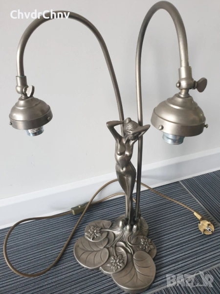 Стара Арт Деко немска настолна лампа с фигура на гола жена/бял бронз/еротика/50см-3кг, снимка 1