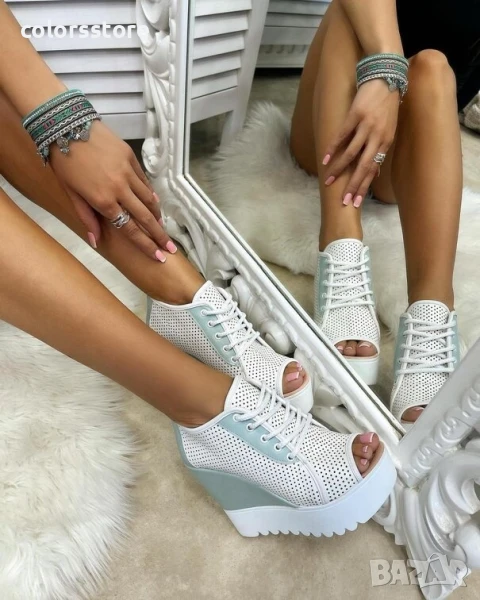Летни боти на платформа - бялo със светлозелено - K222

, снимка 1