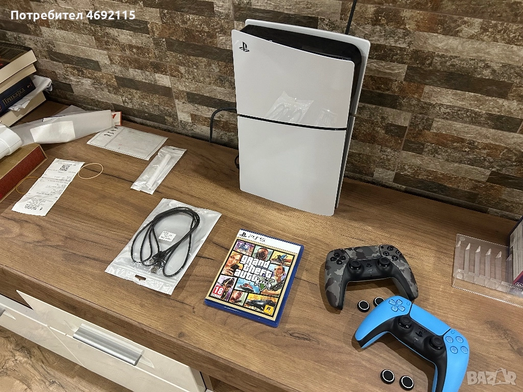 PS5 Slim Disc Edition 1TB със 2 години гаранция, снимка 1