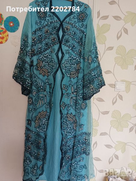 Индийска дамска рокля и индийски елек с мъниста , снимка 1