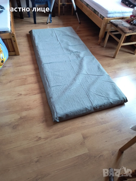 дунапрен с дамаска 190/82/9 см -35 лева в Бургас, снимка 1