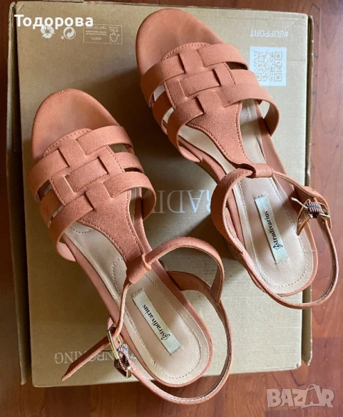 Сандали Stradivarius с коркова платформа, много високи, снимка 1