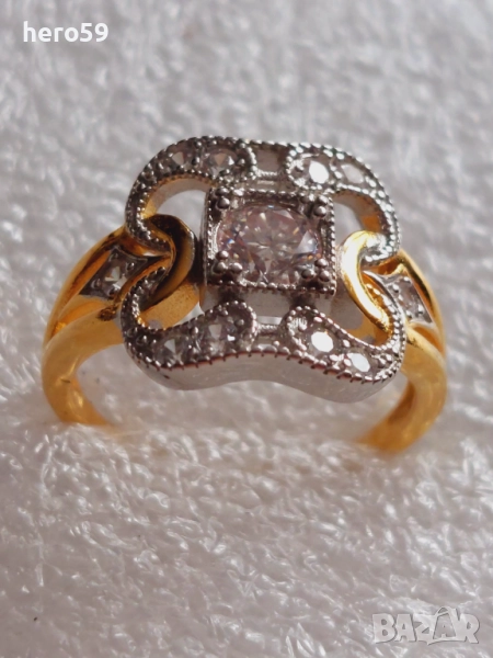  Дамски сребърен пръстен с лабораторен  диамант и 18 каратова позлата, снимка 1