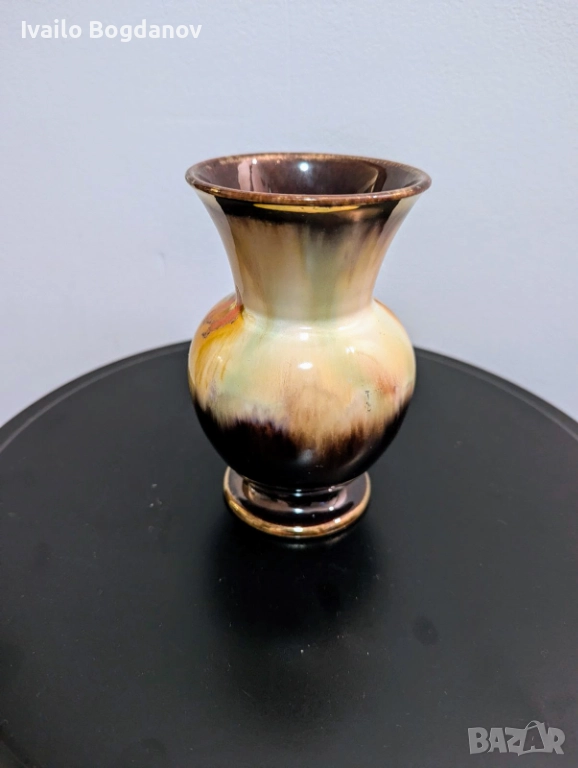Глазирана керамична вазичка, снимка 1