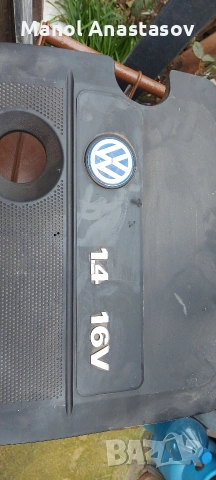 капак на двигателя vw polo 2004г.