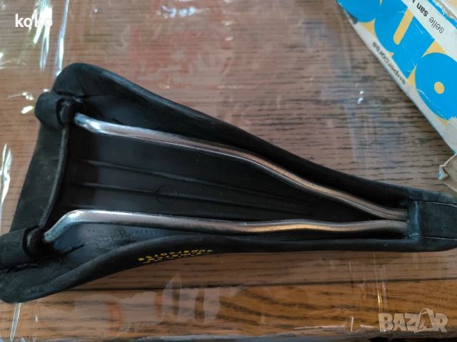 Седалка автентична ретро винтидж Concor supercorsa 3ttt, снимка 6 - Части за велосипеди - 54118868