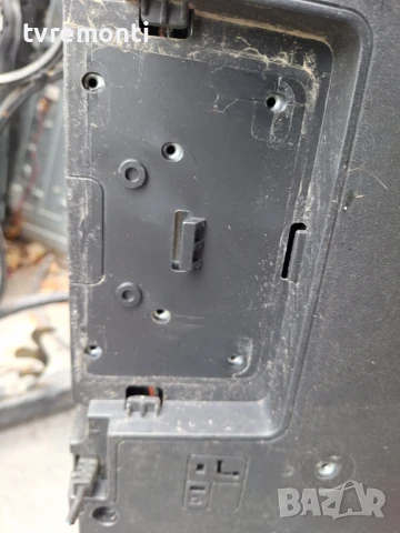 оригинална стойка телевизор  HITACHI 40HBT42A, снимка 3 - Стойки, 3D очила, аксесоари - 50640365