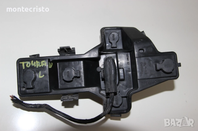 Лява платка стоп VW Touran (2003-2010г.) 1T0945257D / 1T0 945 257 D ляв ламподържач, снимка 2 - Части - 52468486