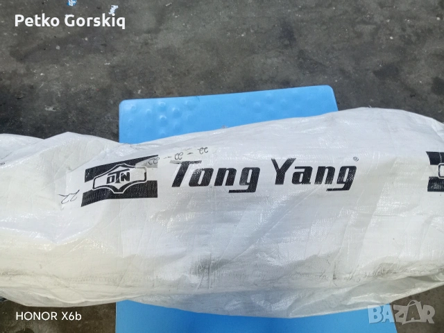 Предна броня за мерцедес w211, снимка 5 - Части - 53201801