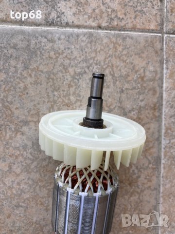 Ротор за ъглошлайф Макита Makita 9067/9069, снимка 2 - Резервни части за машини - 37730990