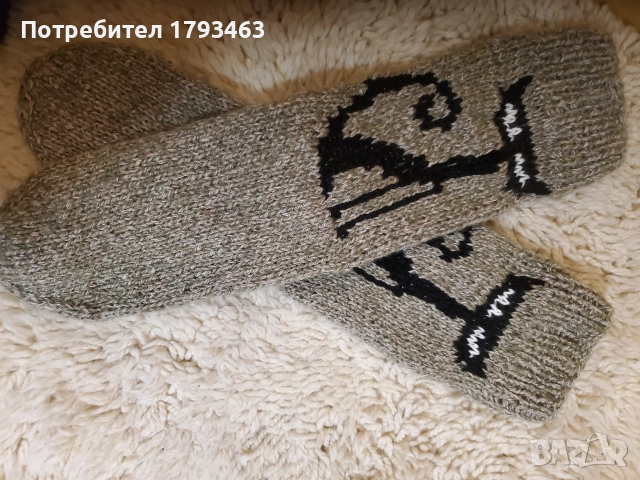 Ръчно плетени мъжки  чорапи от вълна. Размер 44, снимка 6 - Мъжки чорапи - 50051595