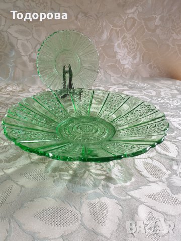 Голямо плато и чинийка от цветно стъкло., снимка 3 - Сервизи - 44355734