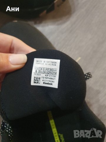 дамски маратонки reebok, снимка 2 - Маратонки - 44506602