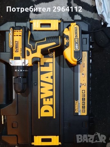 Акумулаторен Ударен Винтоверт Девалт / DeWalt 28V 2Ah 2 Батерии, снимка 2 - Винтоверти - 31435628