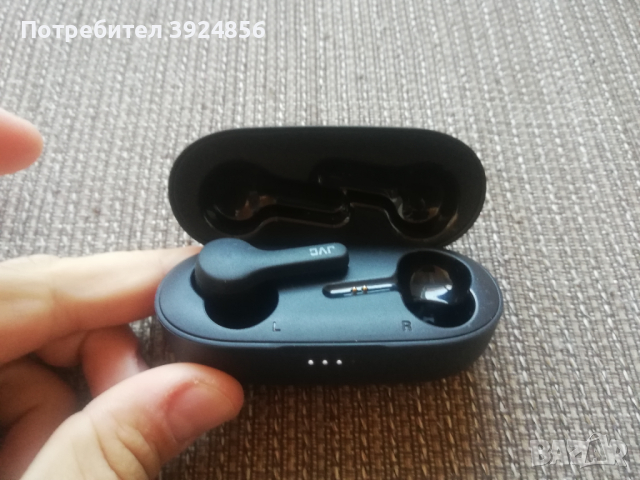 Безжични слушалки JVC HA-A7T, снимка 2 - Безжични слушалки - 44775292