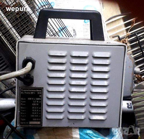 Трансформатор с кутия 220 на 37,5 волта 16, 8 а с помощно напрежение 17 волта