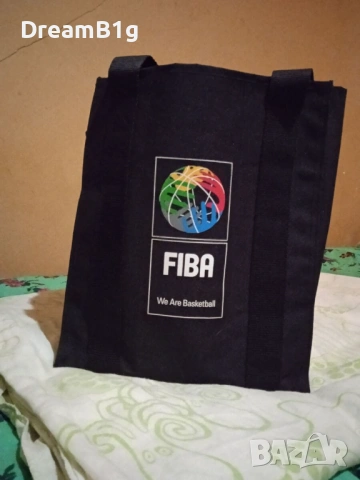 Спортна чанта / Термочанта за вода FIBA – Официален мърчандайз