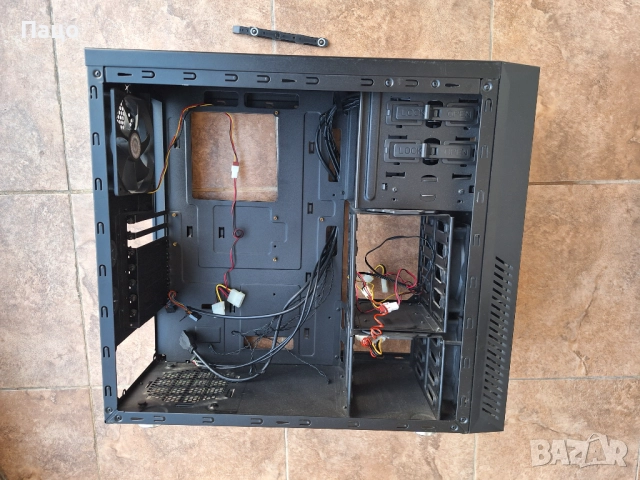 Cooler Master Silencio 550/551 PC Case/С 3 ВЕНТИЛАТОРА/, снимка 8 - Захранвания и кутии - 52447812