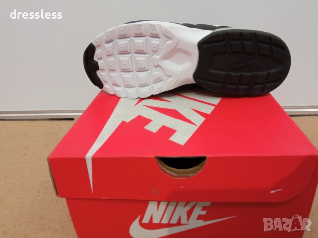 NIKE Air Max Invigor Running Sneakers Black, снимка 6 - Маратонки - 52621562