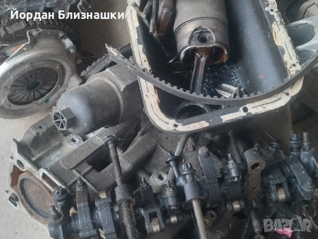 ПРОДАВА ДВИГАТЕЛИ НА ЧАСТИ ПЕЖО И СИТРОЕН 1,1.  1,4 i.   2006 г, снимка 3 - Части - 54107186