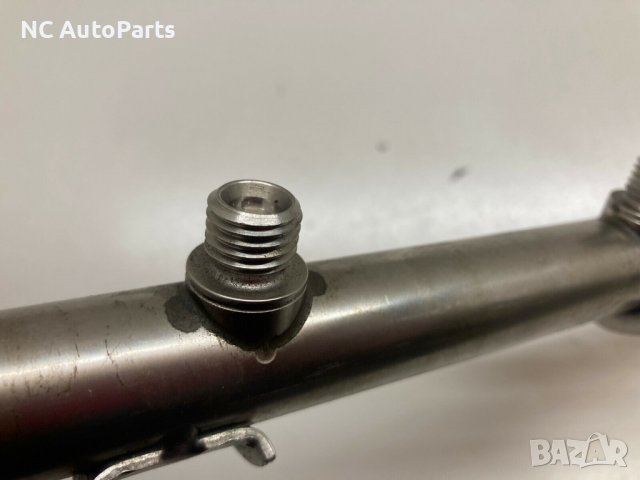 Горивна рейка със сензор за BMW БМВ 3 серия E90/E91 2.0 бензин 7562474-04 7537319-05 55PP11-01 2011, снимка 4 - Части - 39402206