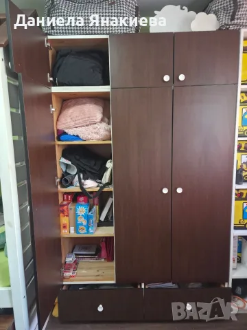 Продавам масивен гардероб от чам., снимка 4 - Гардероби - 56224450