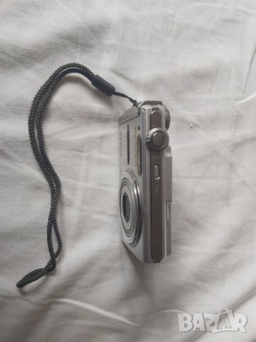 ЗА БОГА БРАТЯ КУПУВАЙТЕ Фотоапарат Olympus Fe 340, снимка 2 - Фотоапарати - 29303550