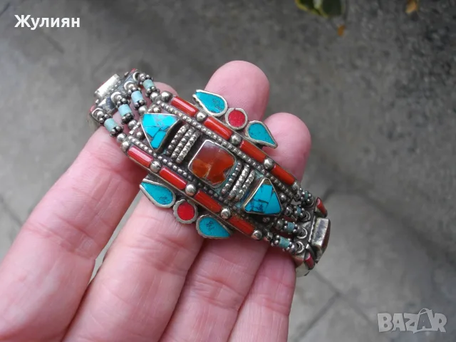 ИНТЕРЕСНА СТАРА ГРИВНА, снимка 6 - Антикварни и старинни предмети - 56225949