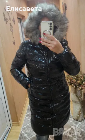 Дамско зимно модерно яке, размер Л, ,в черен цвят  лак ,PP