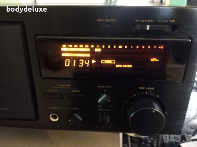 Teac V-1010 триглав дек, снимка 4 - Декове - 39196057