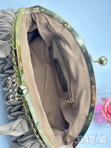 чанти Miu Miu , снимка 2 - Чанти - 51403996