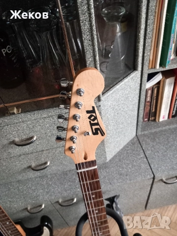 Електрически китари, снимка 3 - Китари - 43115610