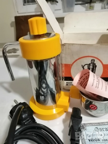 Ретро, италианска кафеварка VELOX, снимка 5 - Кафемашини - 52850024