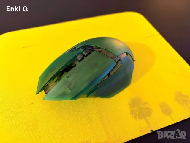 Корпус (Shell) за мишка Razer Basilisk V3 Pro — Phantom Green Edition., снимка 3 - Клавиатури и мишки - 56417890