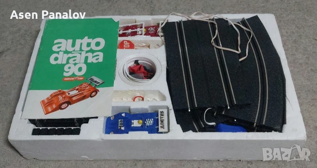 Продаяам,детска игачка от 1989гAuto Draha 90 Europa cup, снимка 3 - Коли, камиони, мотори, писти - 50611097