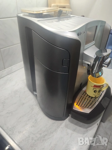 Продавам пълен кафеавтомат Saeco Primea touch cappuccino, снимка 2 - Кафемашини - 53057137