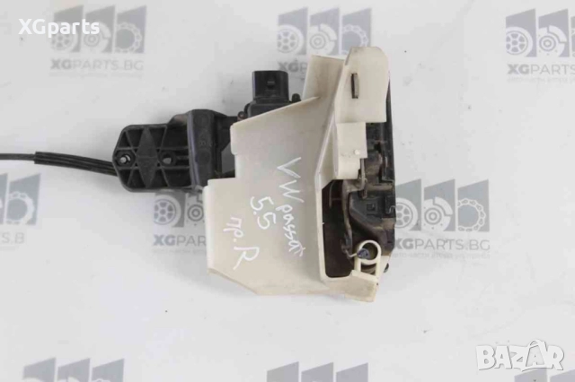  Брава врата предна дясна за Volkswagen Passat B5, B5.5 (1996-2005), снимка 2 - Части - 52083536