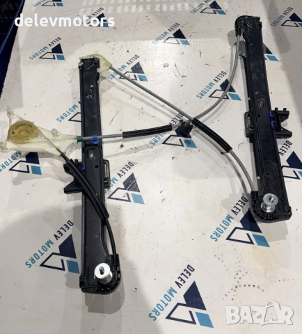 8V4837462 преден десен стъклоповдигач от Audi A3 1.0 TFSI, двигател CHZ, ск. кутия DSG 7 S-tronic