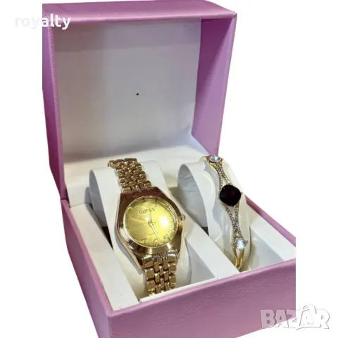 Луксозен подаръчен комплект дамски часовник и гривна, снимка 3 - Подаръци за жени - 49173578