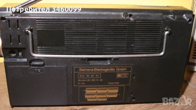 радио SIEMENS RK 651, снимка 3 - Радиокасетофони, транзистори - 53011883